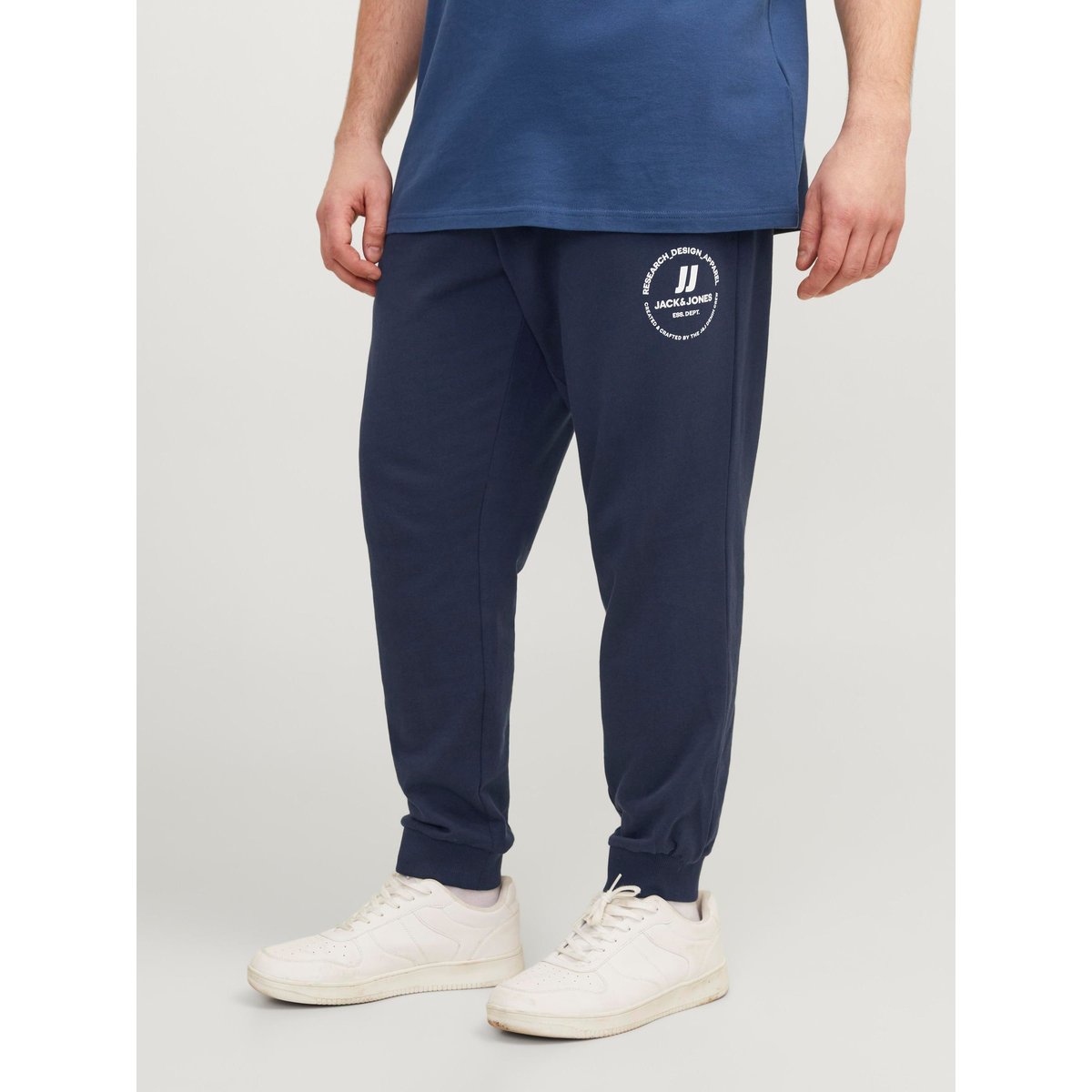Plus Size Pantalon de survêtement Regular Fit Pantalon de survêtement navy blazer, JACK & JONES