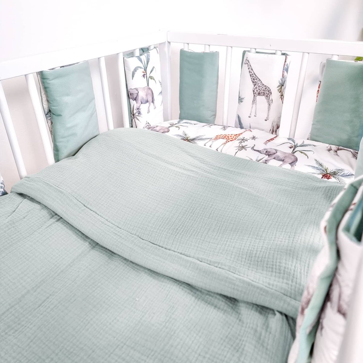 Tour de lit modulable et réversible SAFARI vert, SEVIRA KIDS