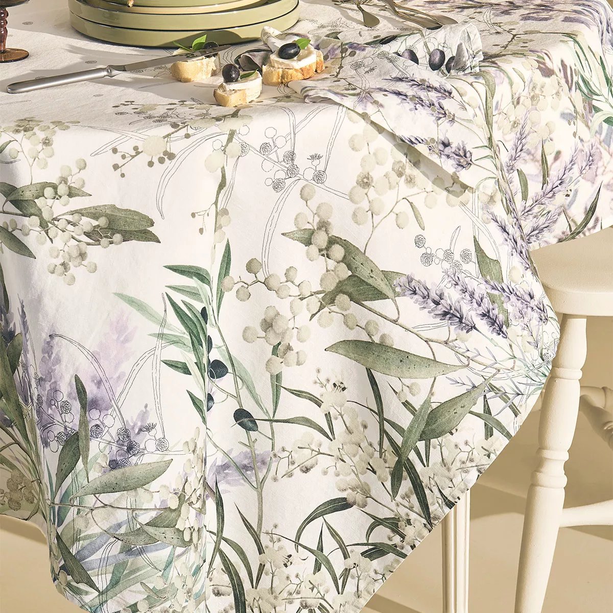 Chemin de table lin & coton lavé PARFUM DE LAVANDE mauve, GARNIER THIEBAUT
