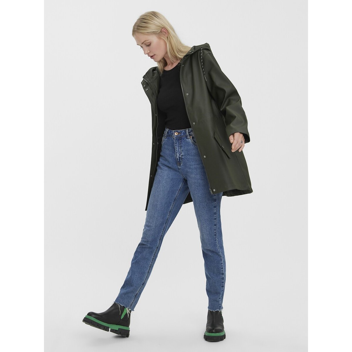 Chubasquero con capucha de longitud media verde oscuro, VERO MODA