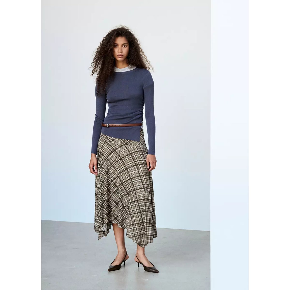 Jupe asymétrique carreaux marron, MANGO