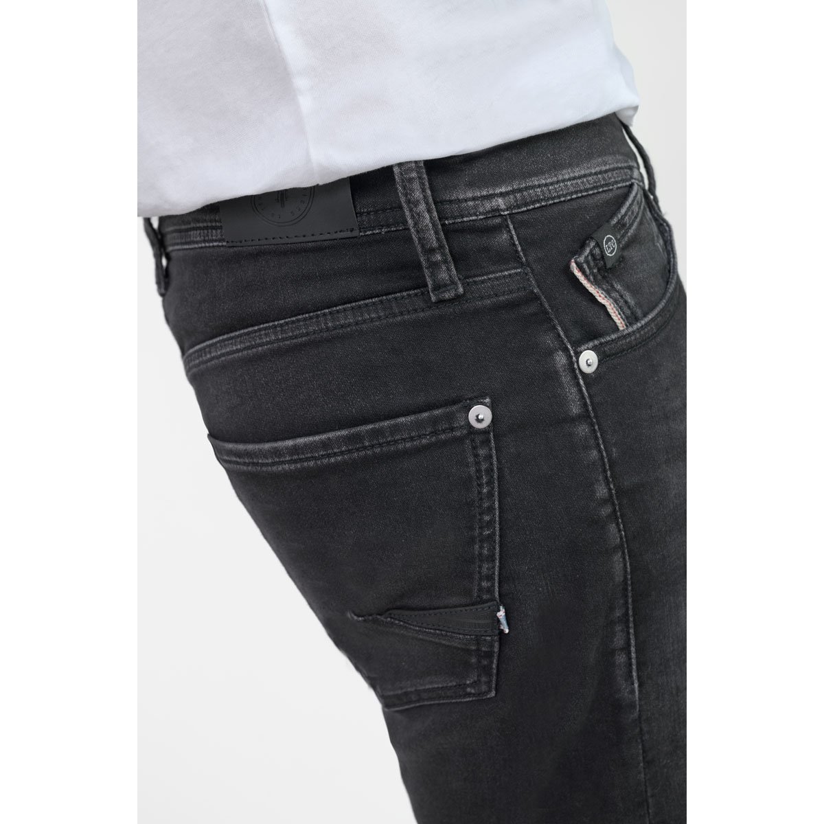 Bermuda short en jeans JOGG black / black, LE TEMPS DES CERISES