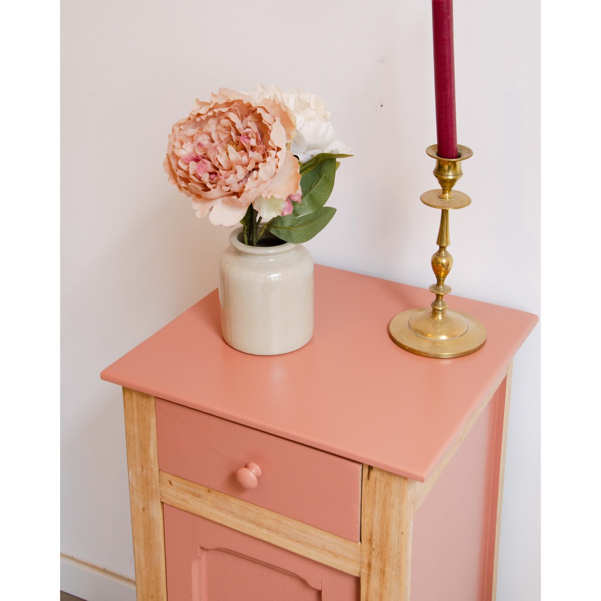 Table de chevet en hêtre Odile N°1398 - Bon état rose, DEBONGOUT