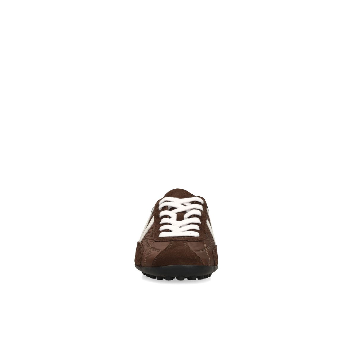 Baskets en daim marron, SACHA