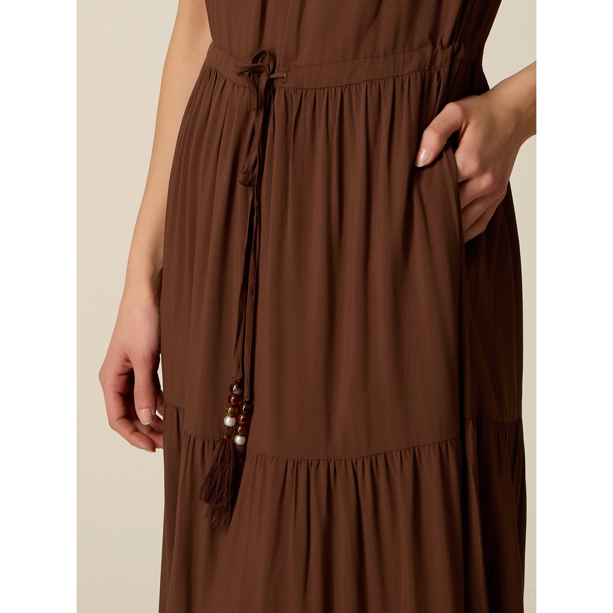 Robe longue à volants marron, OLTRE