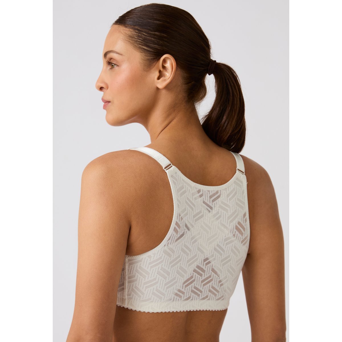 Soutien-gorge léger renfort dos sans armatures ouvert devant blanc cassé, DAMART