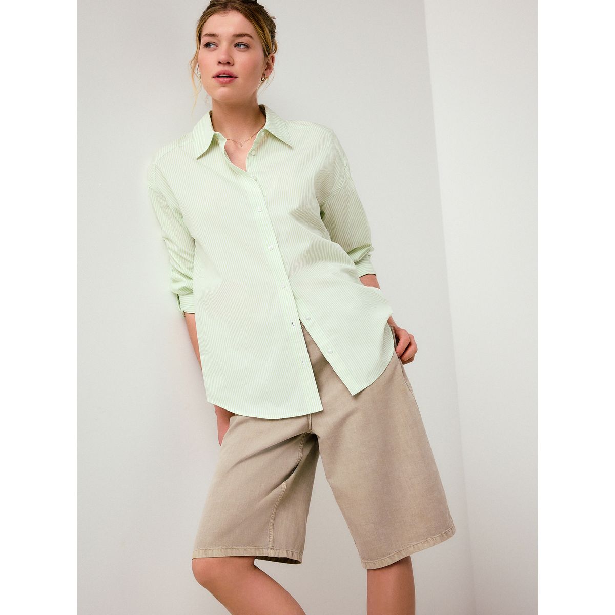 Chemise boyfriend oversize motif matcha à rayures vertes et blanches, NEXT
