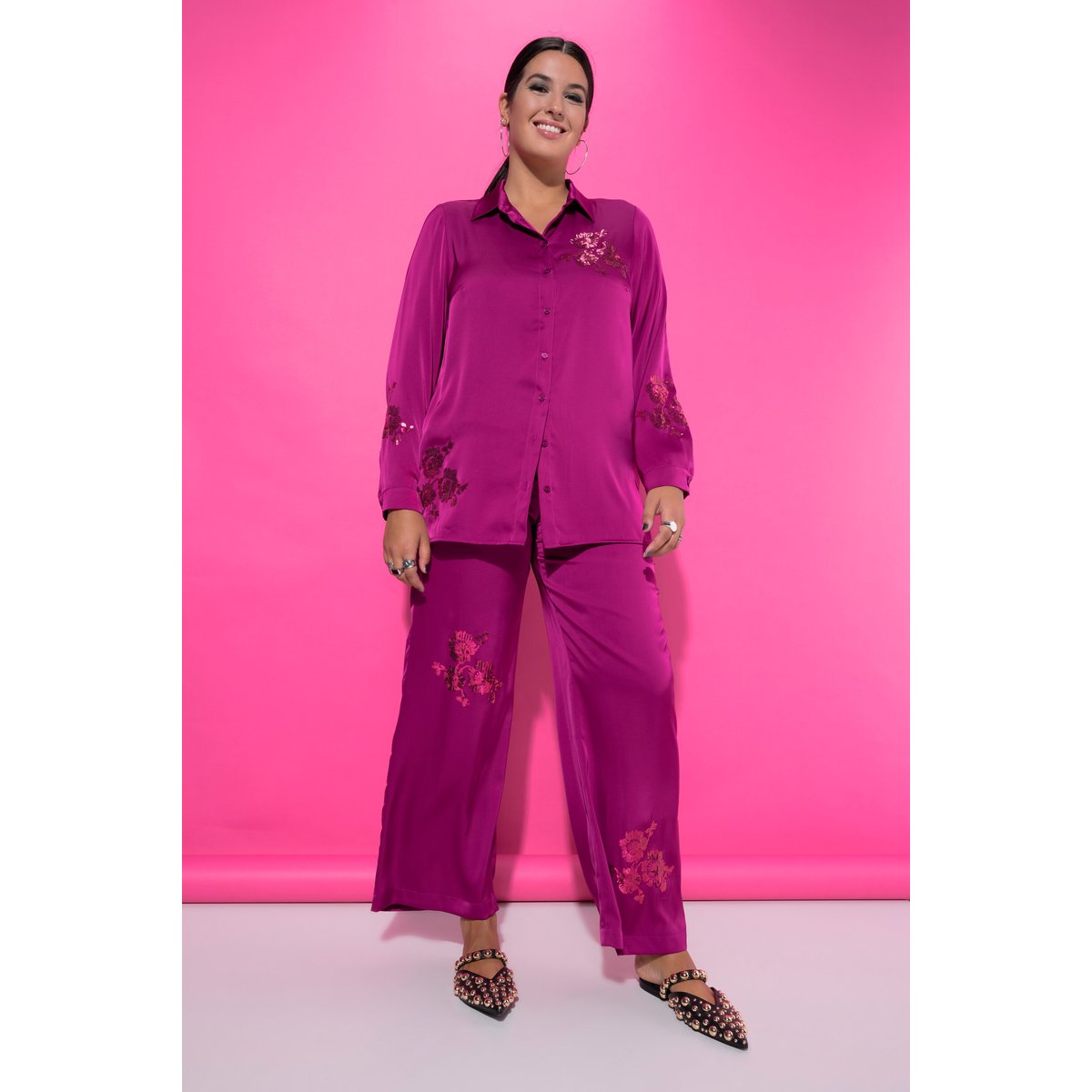 Pantalon coupe Wide Legs, fleur pailletée mûres, STUDIO UNTOLD