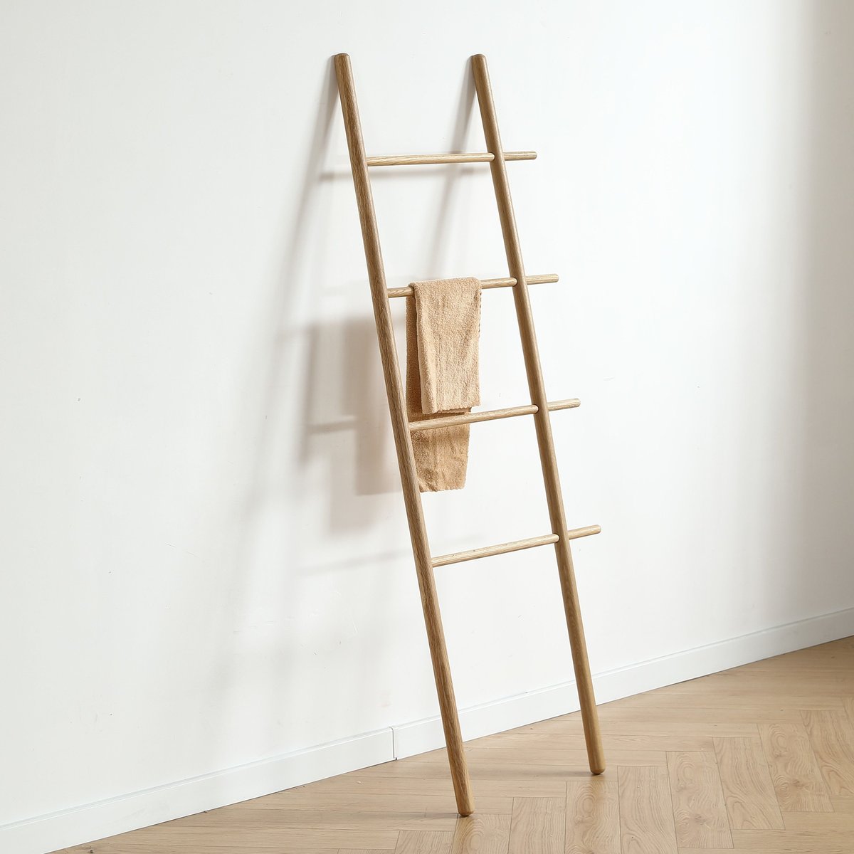 Echelle 156 cm en chêne naturel clair, ZAGO