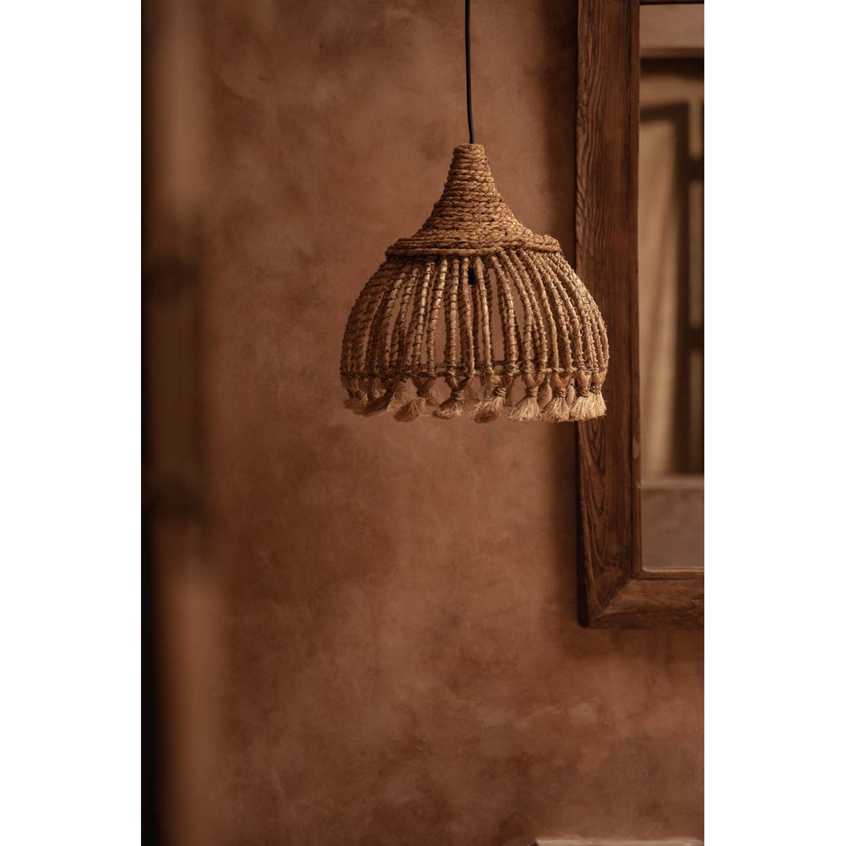 Suspension en herbe d’abaca ABACA TASSEL beige, BAZAR BIZAR