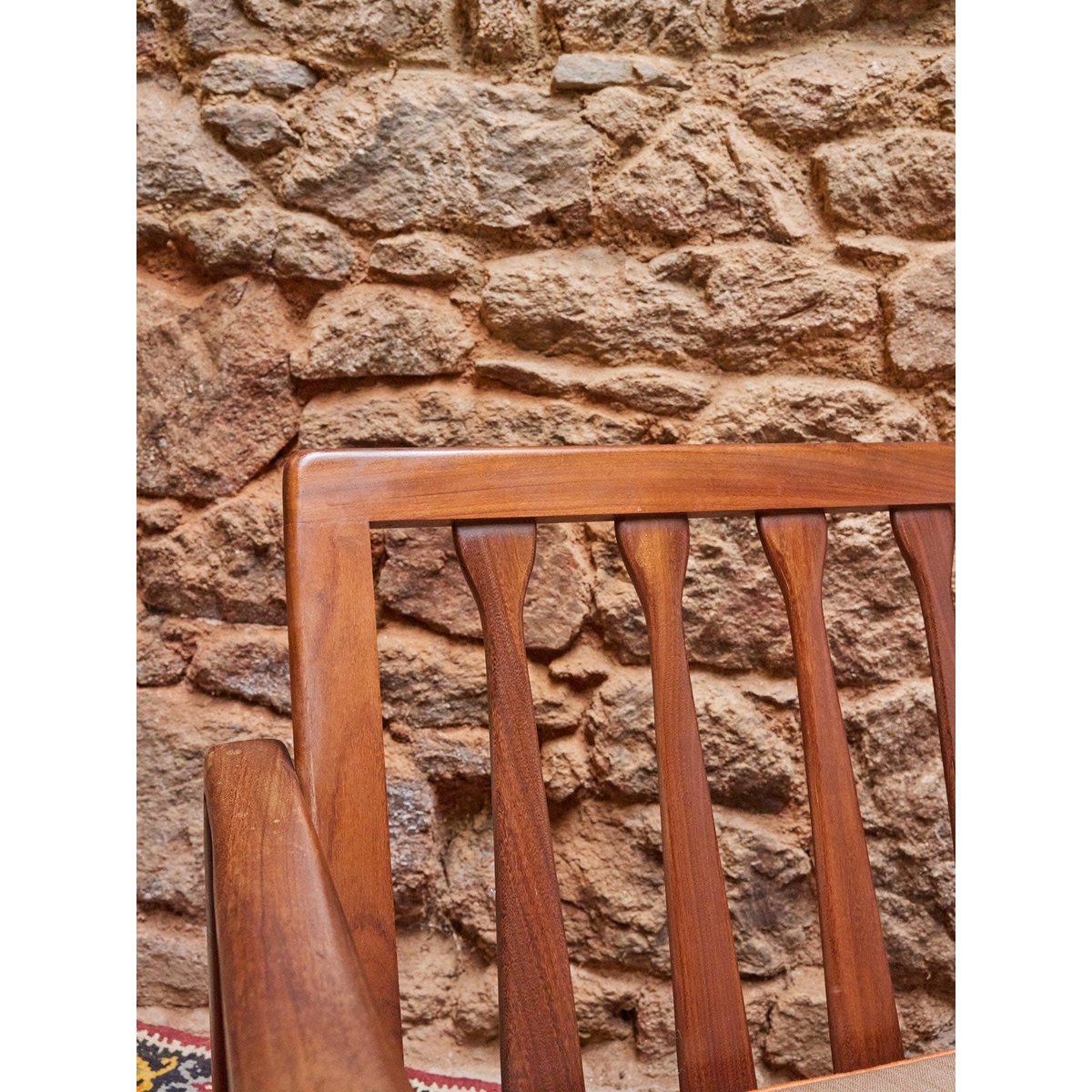 Fauteuil scandinave en palissandre Jakob N°918 - Bon état bois foncé, DEBONGOUT