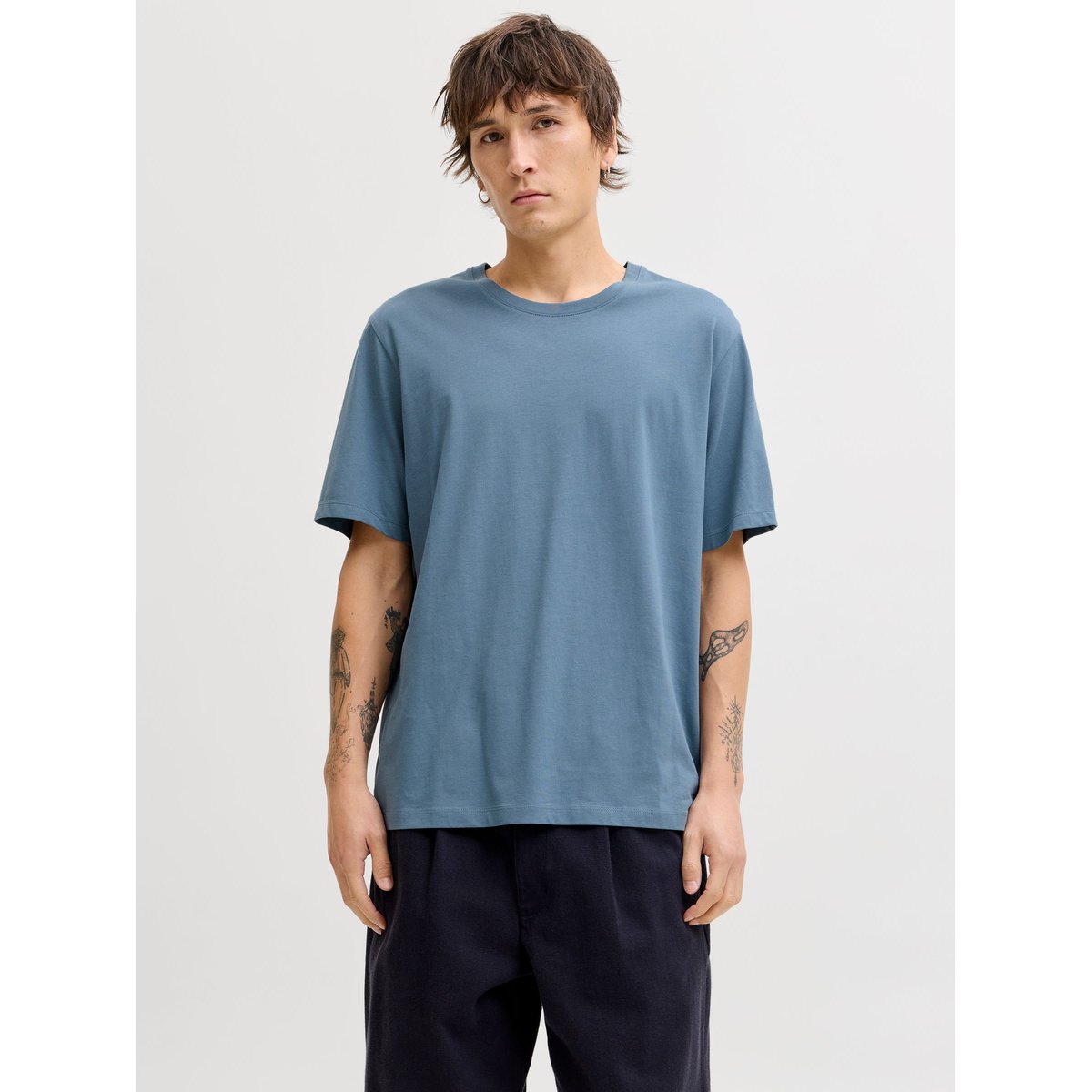 T-shirt col rond en coton bio bleu indigo, JACK & JONES