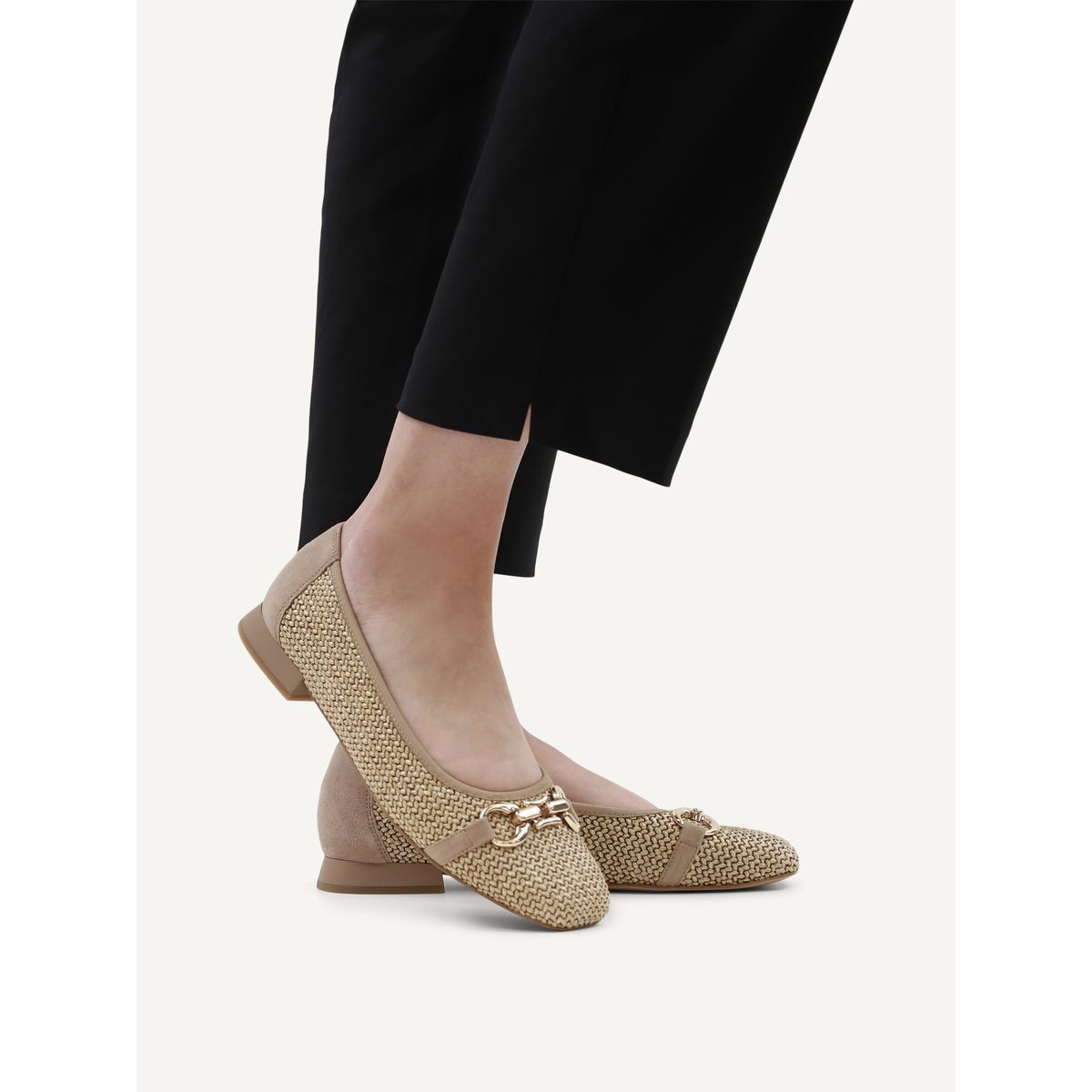 Ballerine plate marron muscade, CAPRICE