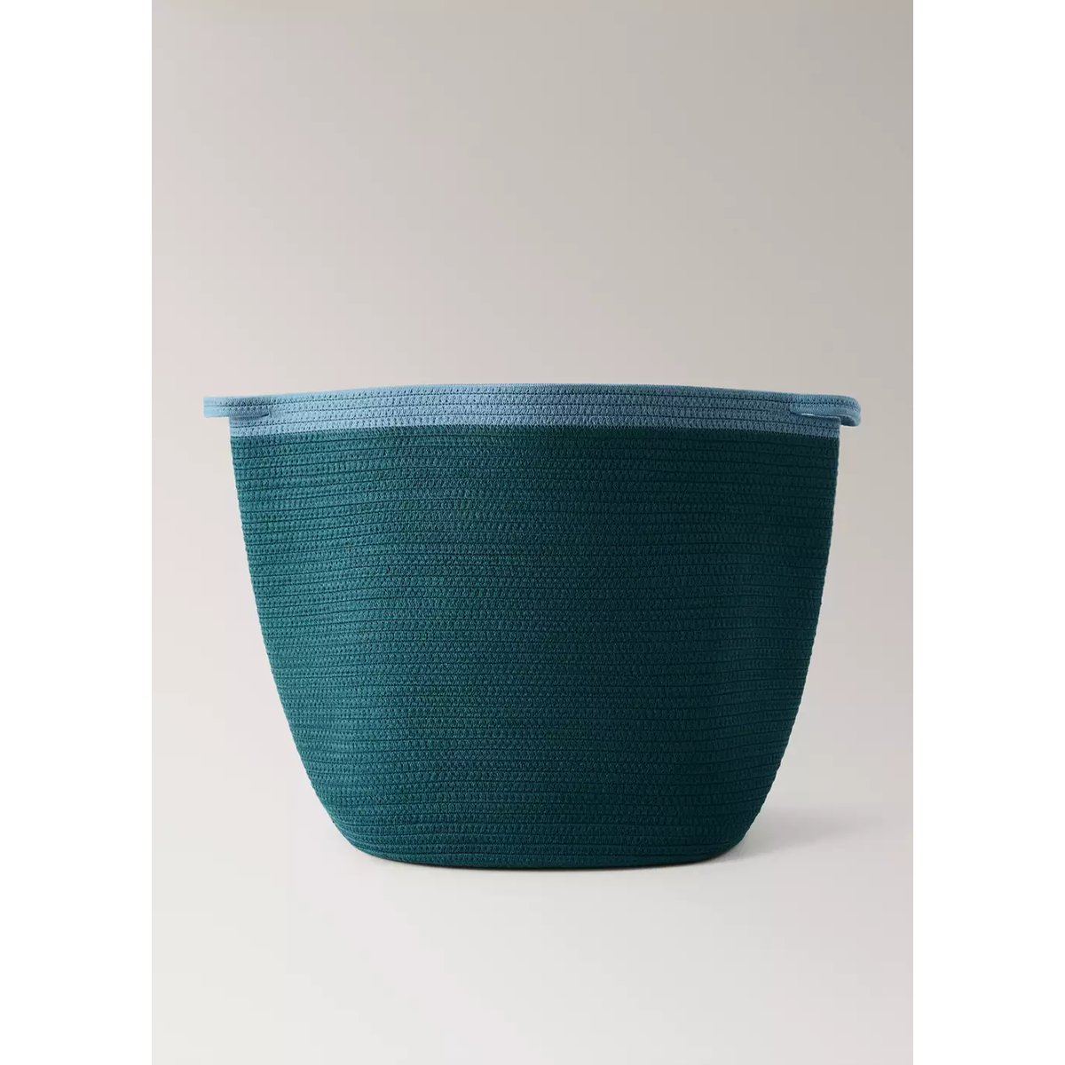 Panier 100 % coton bicolore bleu pétrole, MANGO HOME