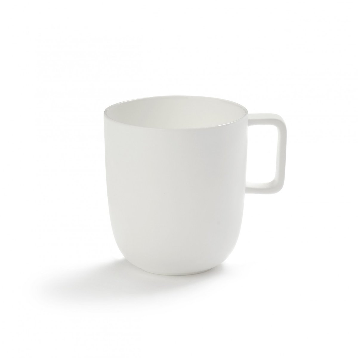 Tasse Blanche à Thé avec Anse Diam 8 Base blanc mat à l'extérieur et blanc brillant à l'intérieur, SERAX