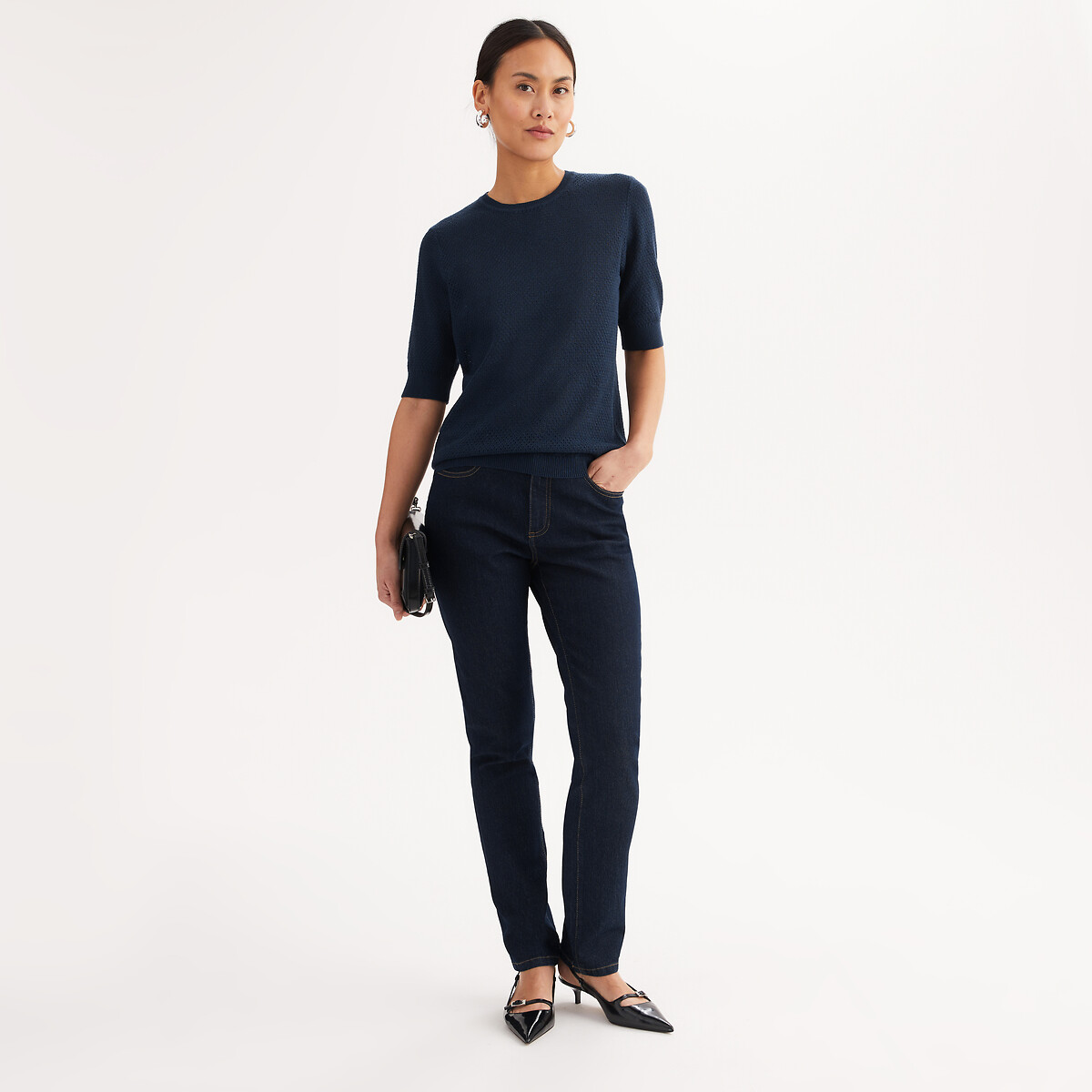 Pull col rond, en fine maille pointelle, en lin et coton bleu marine, ANNE WEYBURN