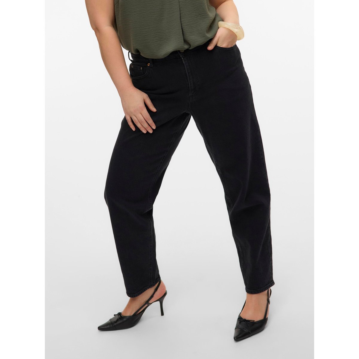 Jean Mom black denim, VERO MODA
