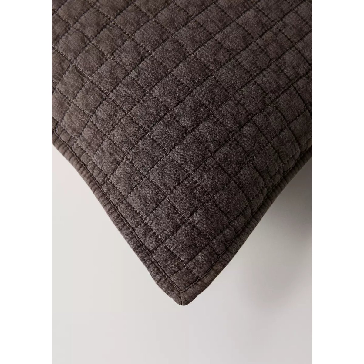 Housse de coussin pour lit en coton garment-dyed 50x50 cm café, MANGO HOME