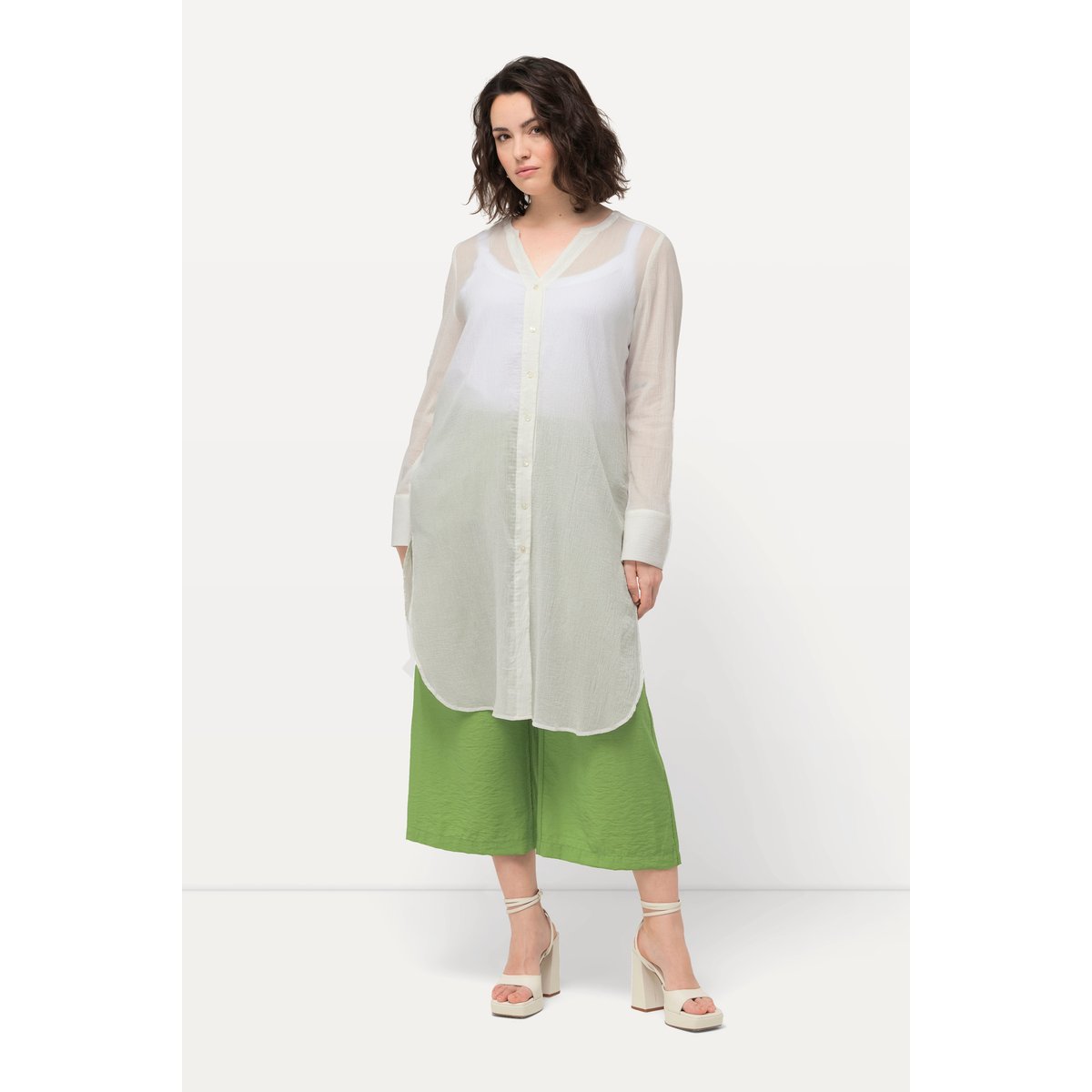 Blouse longue à tissu texturé. Ligne A avec blanc crème, ULLA POPKEN