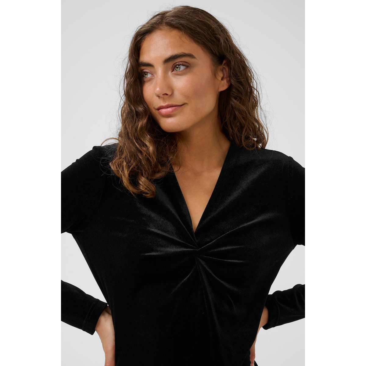 Robe noir, CULTURE