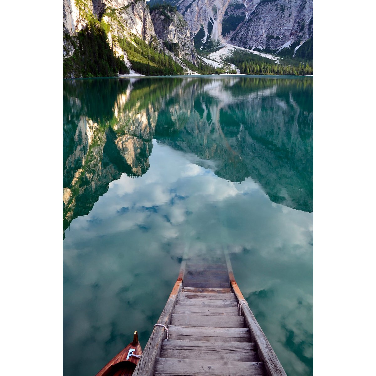 Paysage montagne lac barque dans les dolomites tableau alu dibond, HEXOA