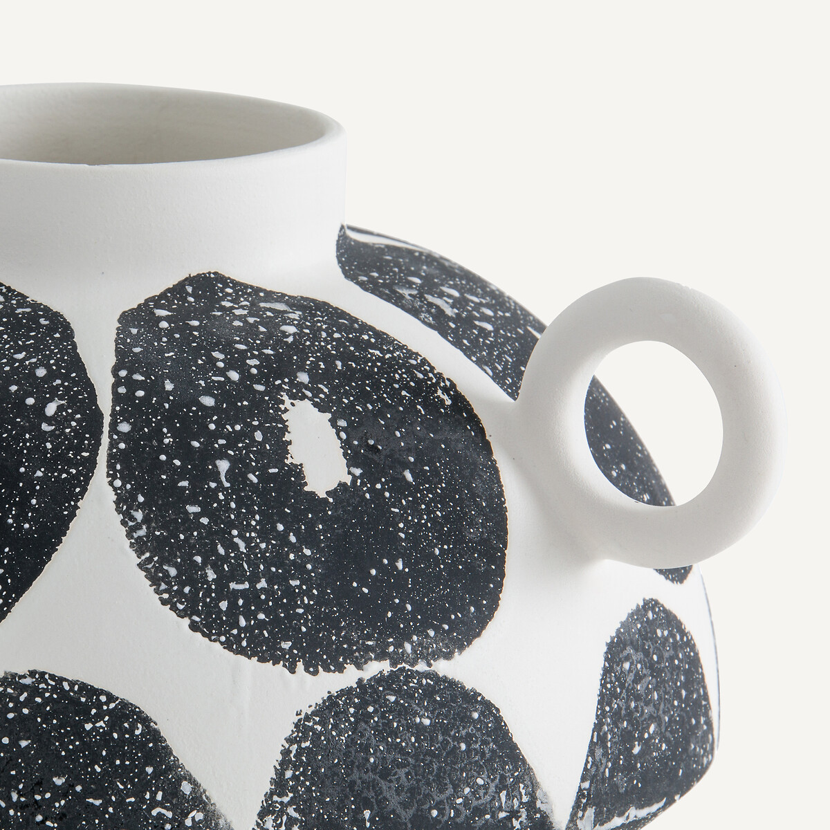 Vase en céramique mate tachetée, Breto noir/blanc, AM.PM