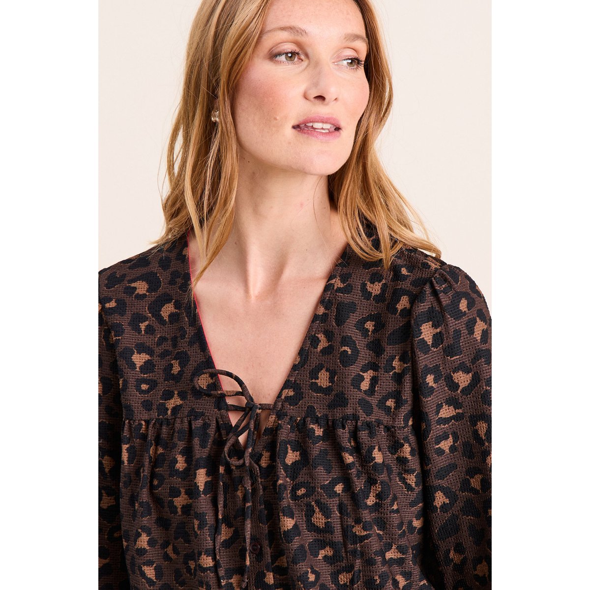 Blouse col v manches longues marron, BREAL