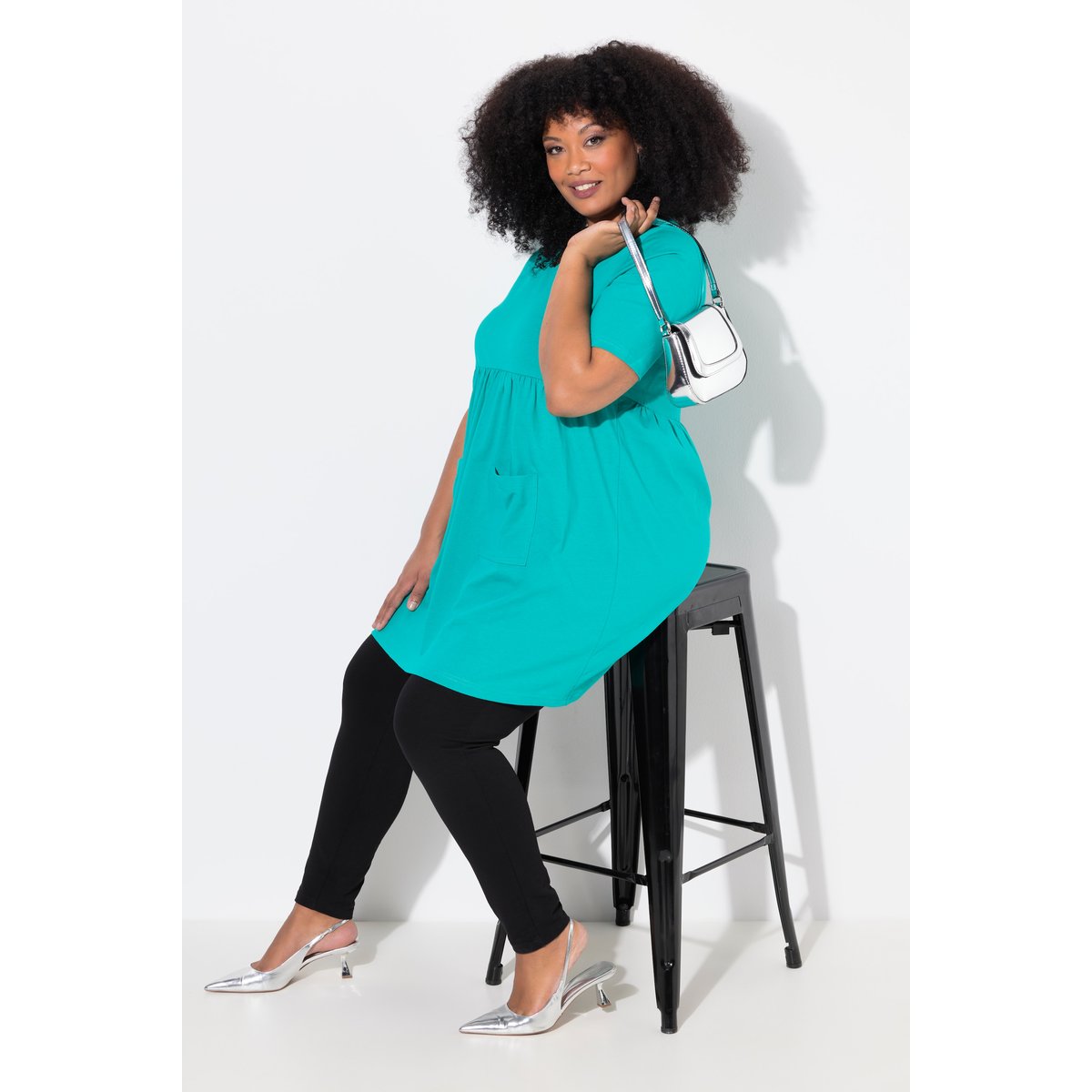 T-shirt long coupe évasée, couture empire menthe foncée, ULLA POPKEN
