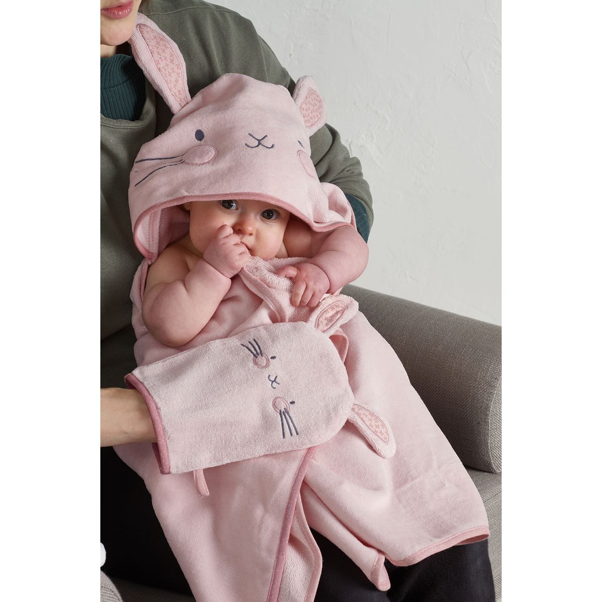 Serviette à capuche nouveau-né rose, NEXT
