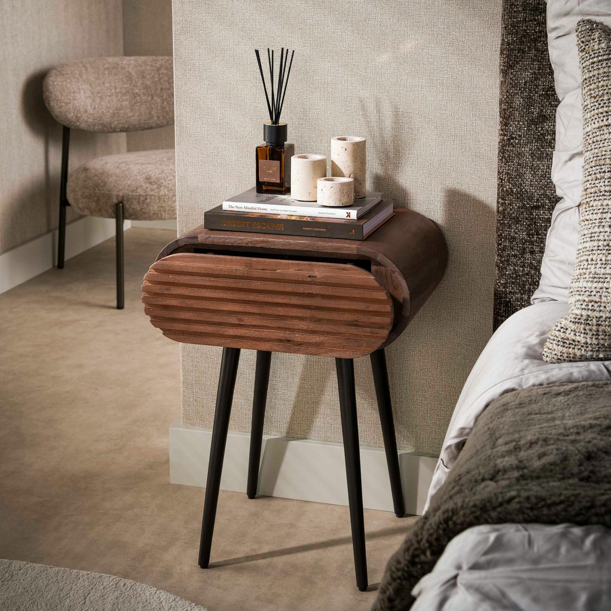Table de chevet en bois d'acacia foncé 1 tiroir NAKO marron, PIER IMPORT