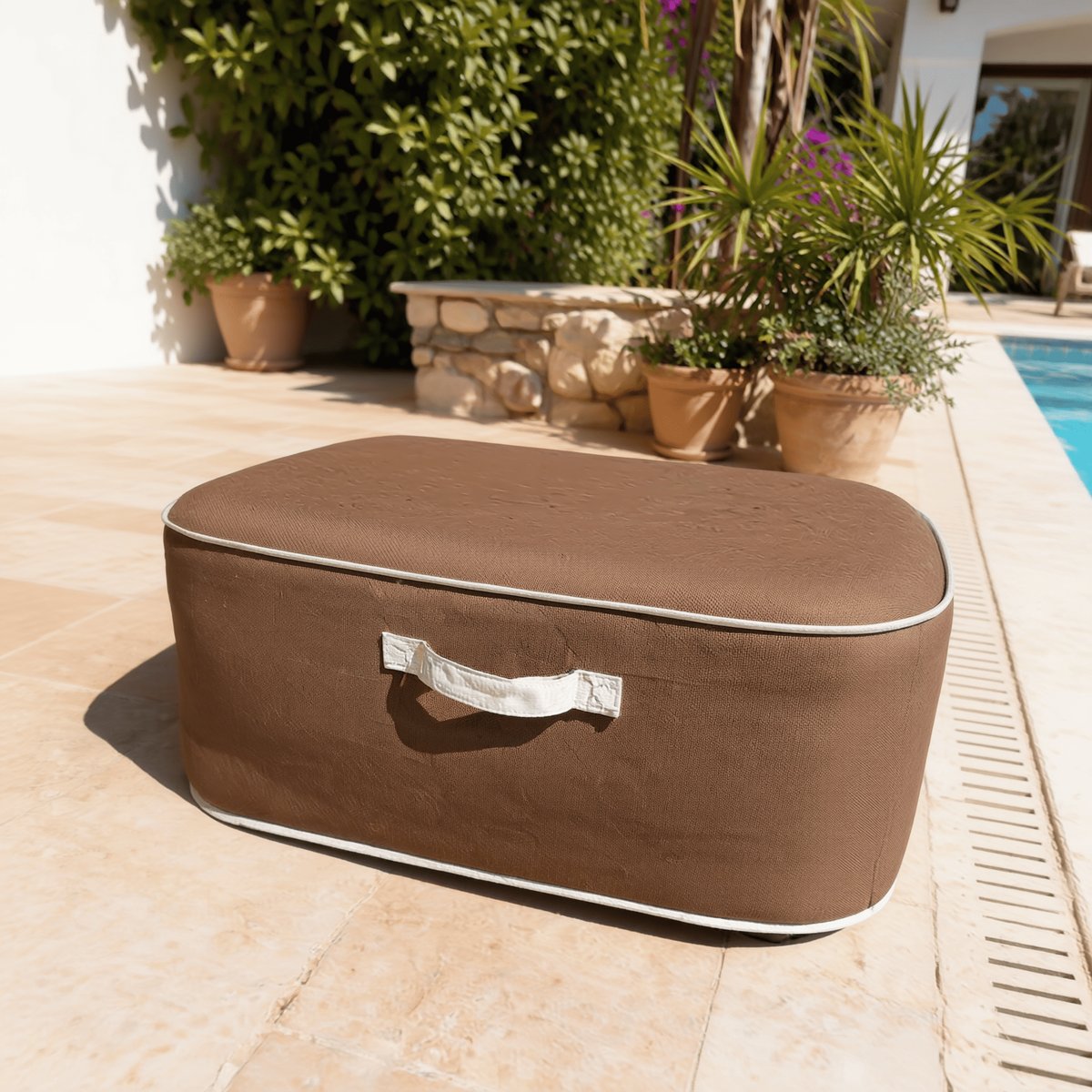 Pouf gonflable numa en olefin couleur vert d'eau 95x75x35 cm chocolat, COCO LOUNGE