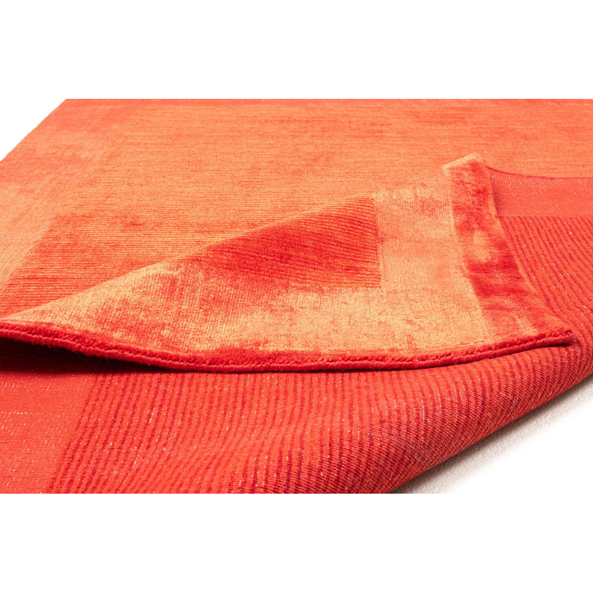 Tapis KISS SILK 2566 - 160x230 - tufté à la main - 75% laine naturell rouge, THEKO