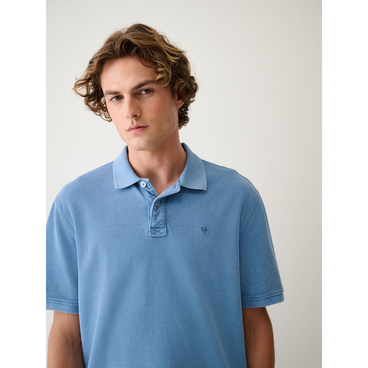 Polo délavé à manches courtes bleu, NEXT