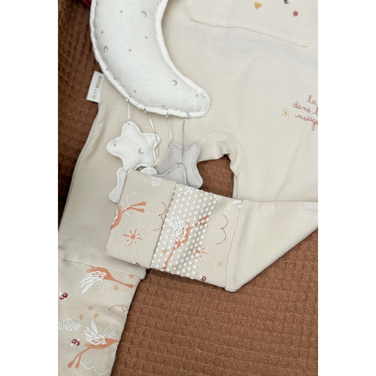 Pyjama bébé à pieds retroussables Poésie d'été vanille, PETIT BEGUIN