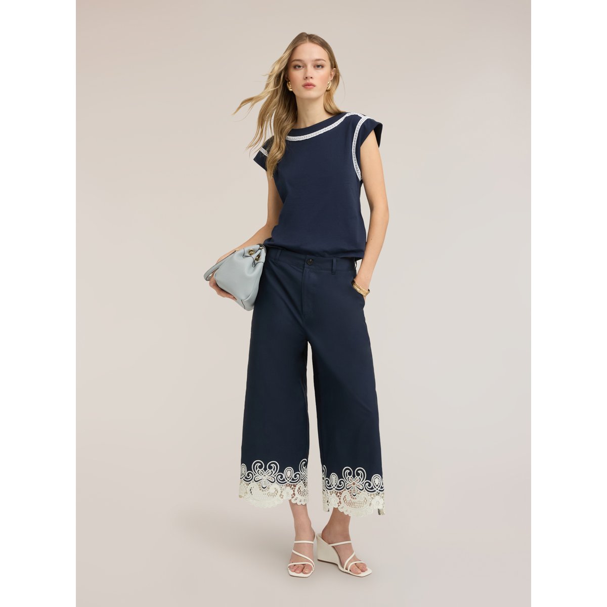 T-shirt kimono avec broderies bleu, MOTIVI
