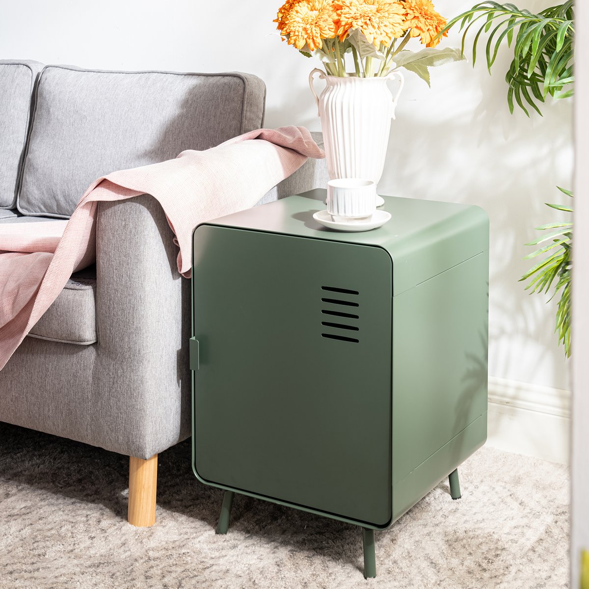 Table de chevet en métal, WALNUTNIGHT vert foncé, MEUBLES COSY
