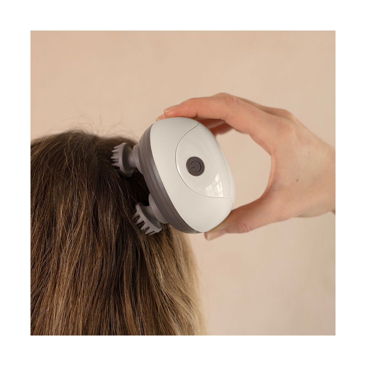 Masseur tête et cuir chevelu couleur unique, LIVOO