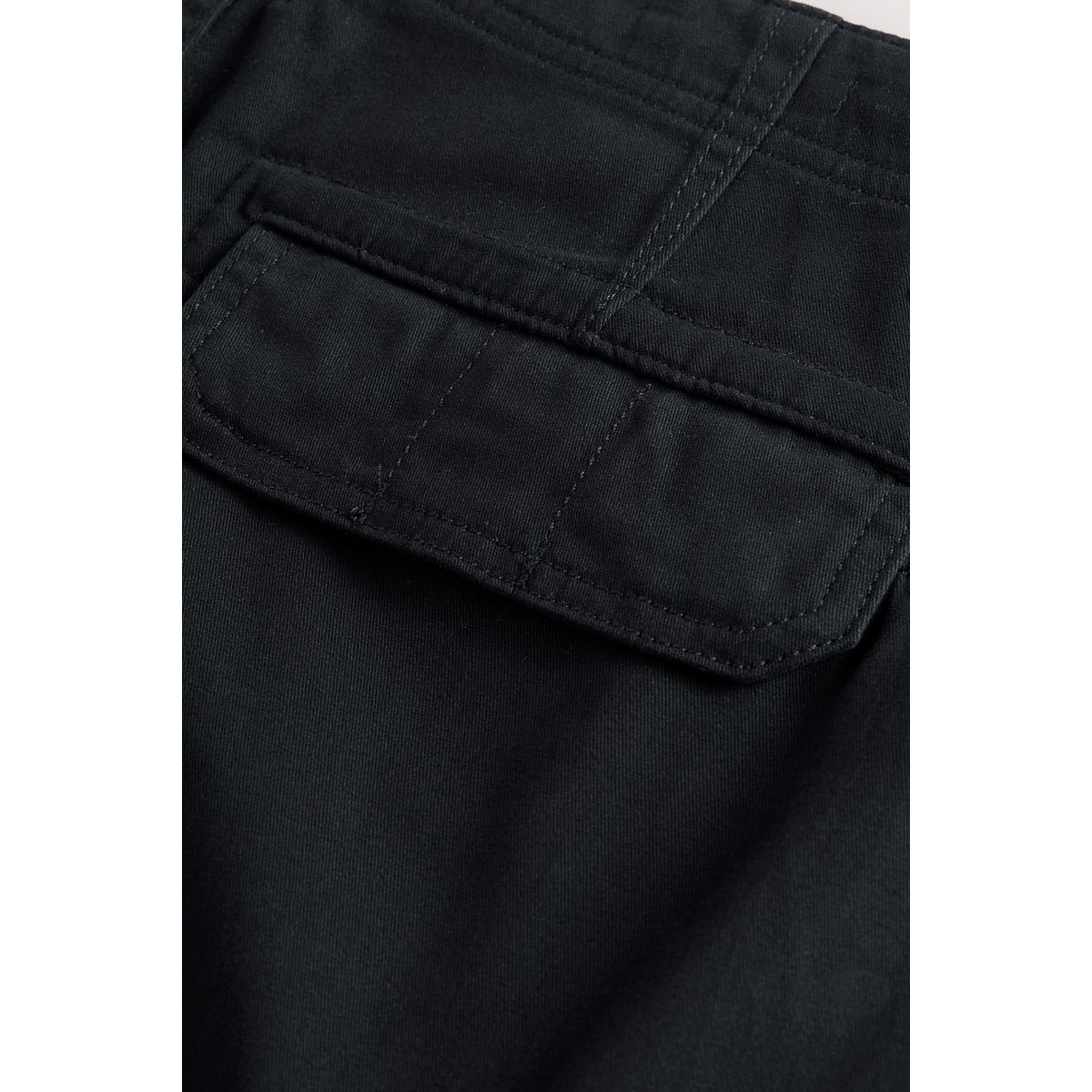 Pantalon cargo stretch en coton noir, NEXT