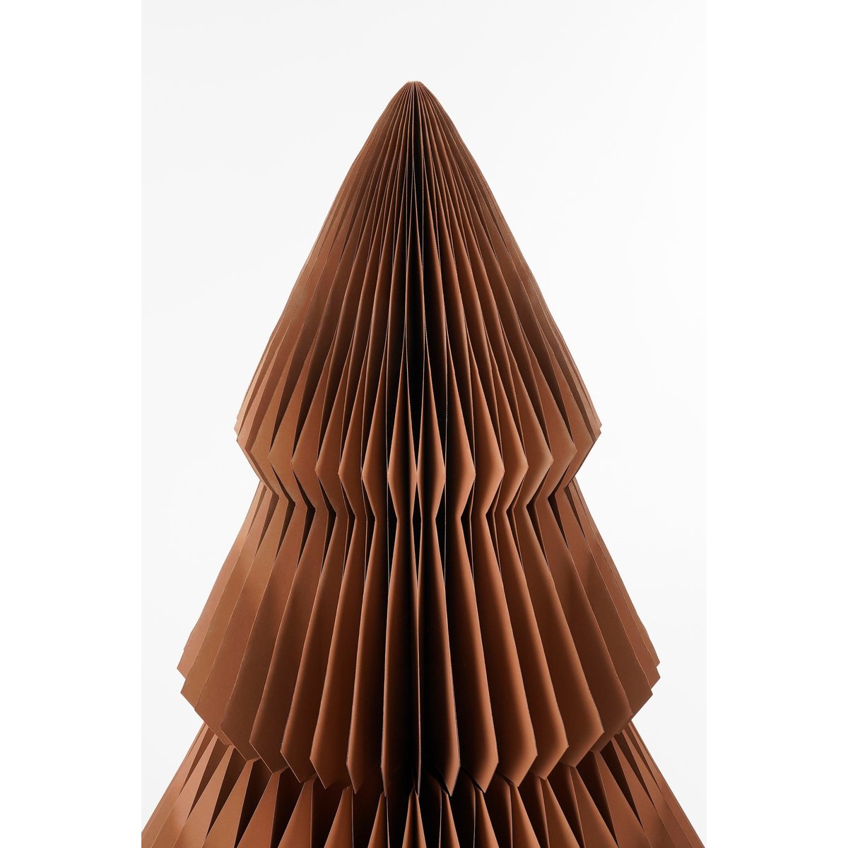 Sapin de Noël décoratif en papier H152 cm YARRAH brun, MICA DECORATIONS