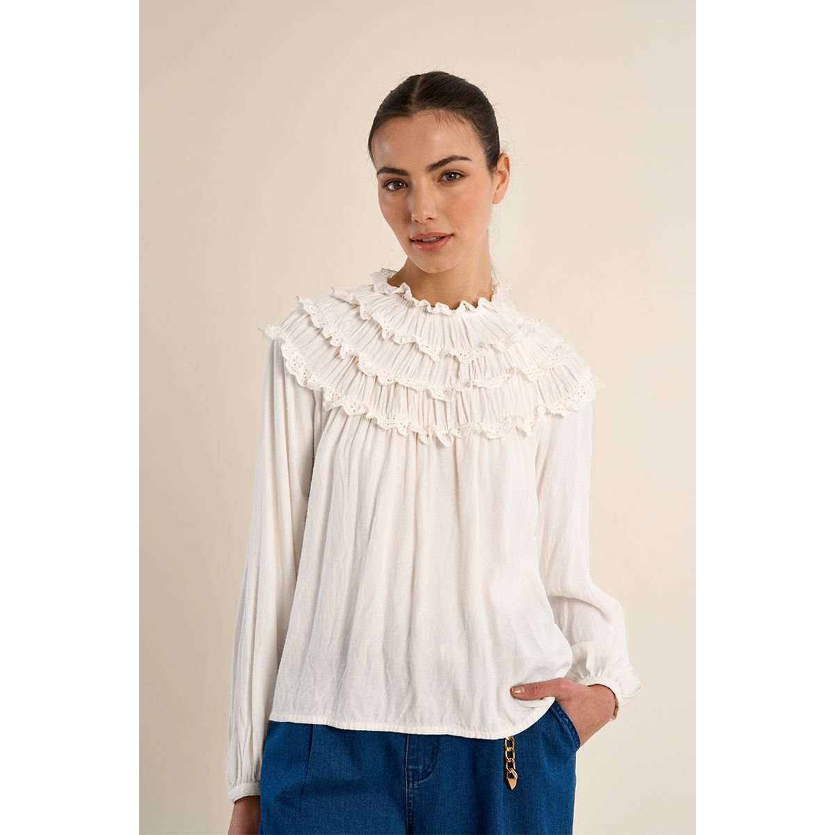 Blouse droite à volants brodés cream, MOLLY BRACKEN