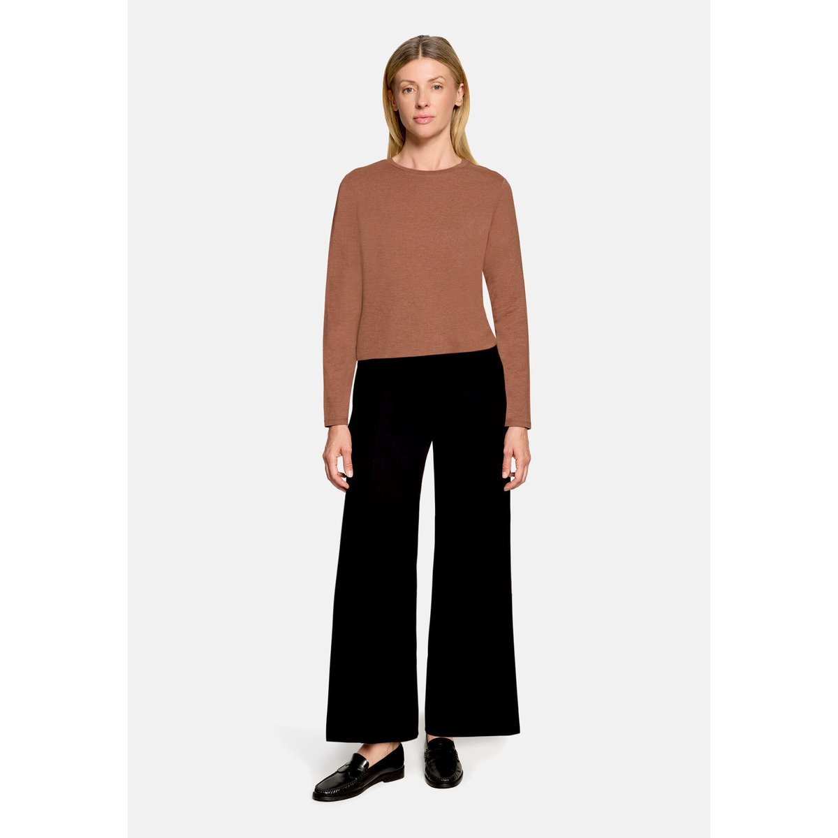 Haut casual à encolure ronde dark brown melange, BETTY & CO