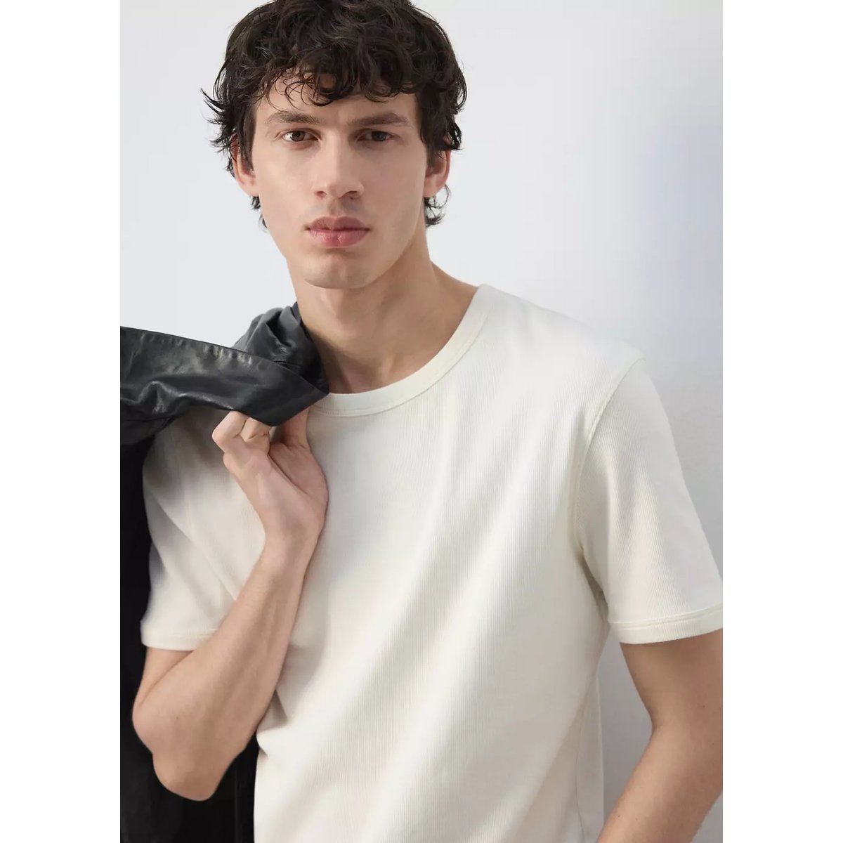 T-shirt slim fit en coton côtelé blanc, MANGO MAN