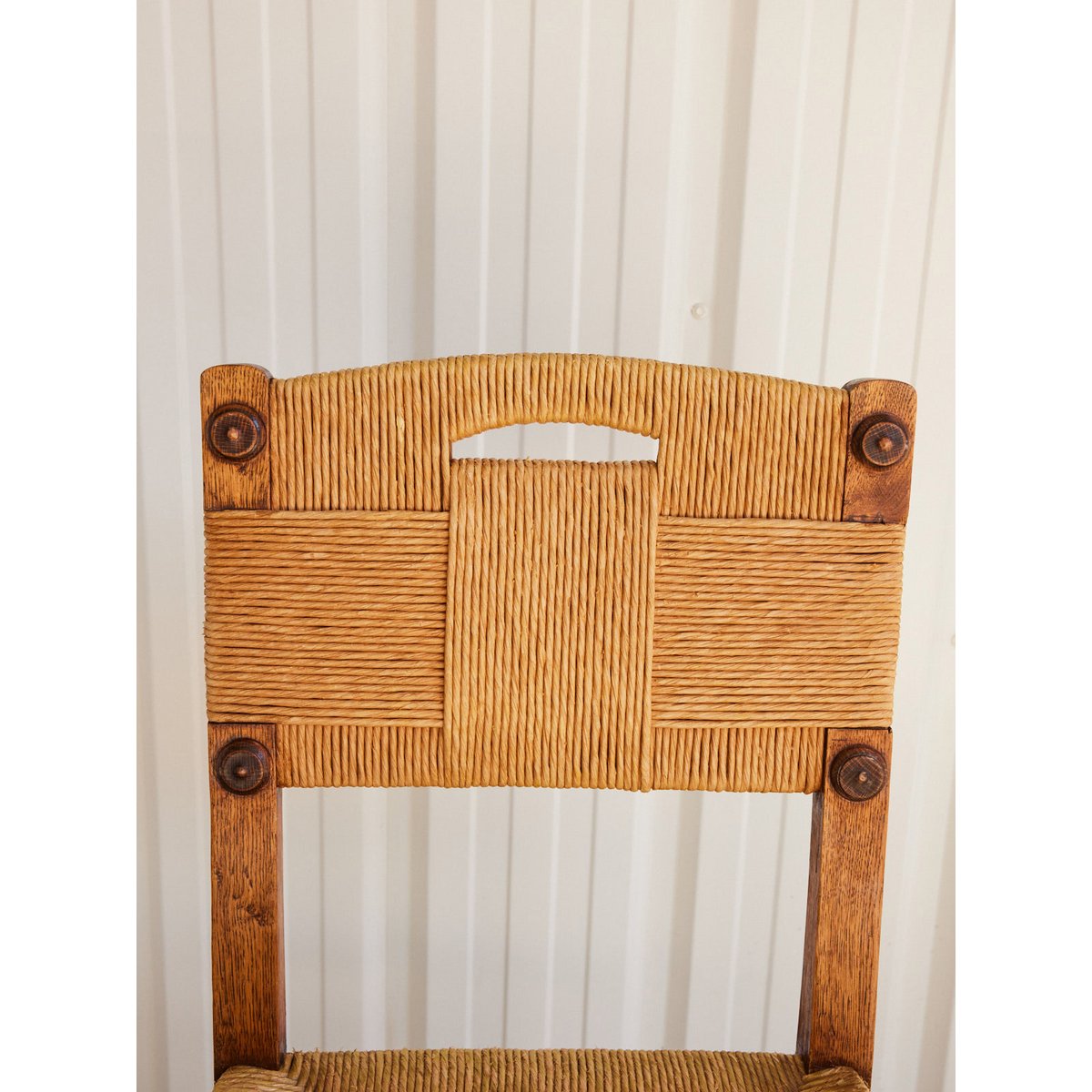 Lot de 4 chaises en paille entrelacées Claude N°1461 - Bon état bois clair, DEBONGOUT