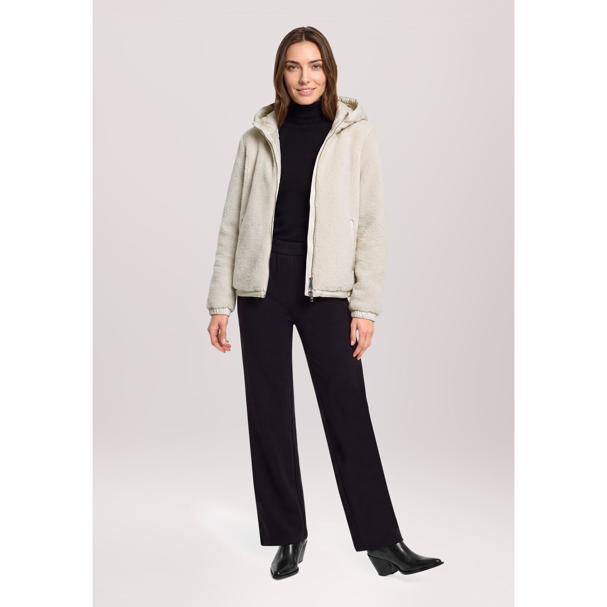 Veste en peluche à capuche blanc, BETTY BARCLAY