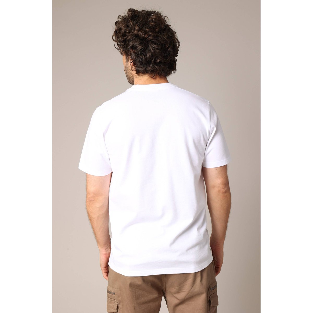 T-shirt en coton avec imprimé voiture rétro sur le devant, coupe droite et col rond FASTCAR blanc, DEELUXE