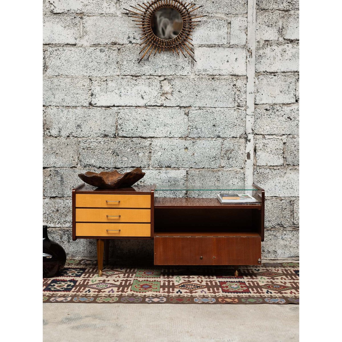 Enfilade bicolore à deux niveaux Margaret N°495 - Bon état bois clair, DEBONGOUT