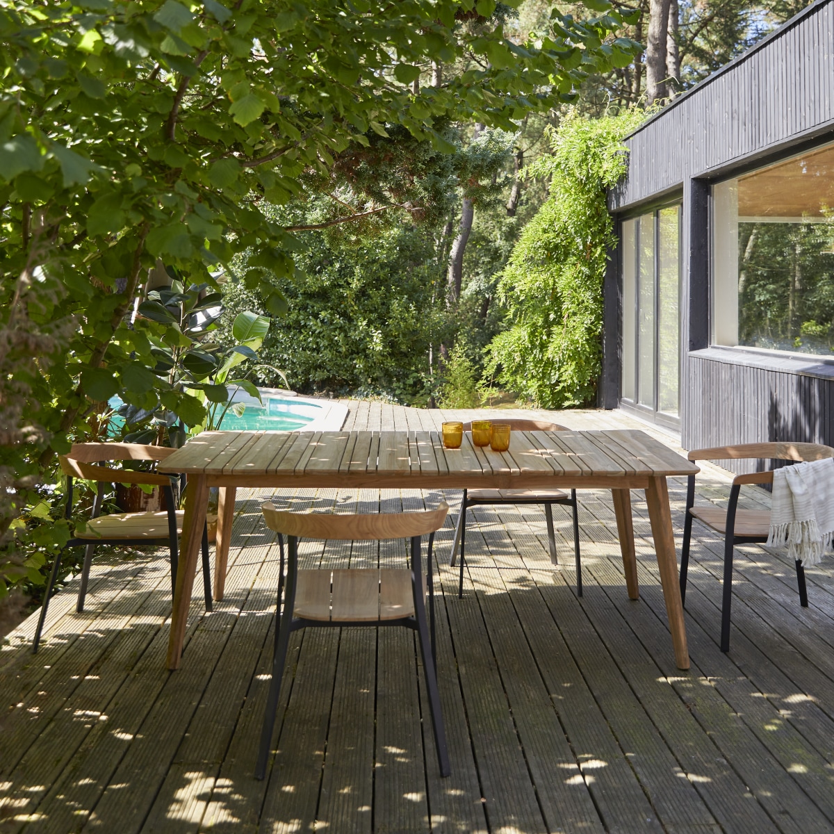 Table de jardin en Teck massif, KATRINE naturel, TIKAMOON