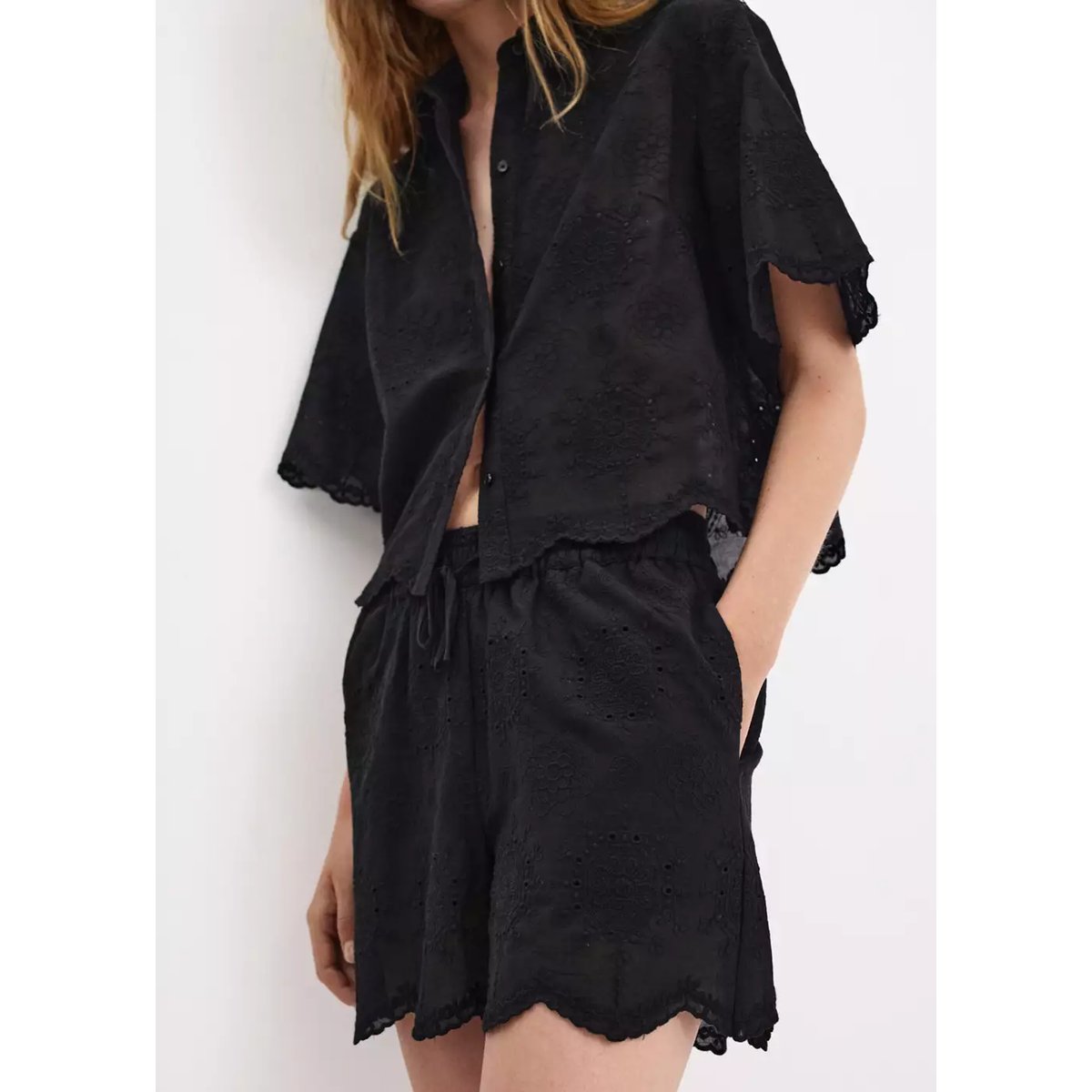 Short en coton ajouré noir, MANGO
