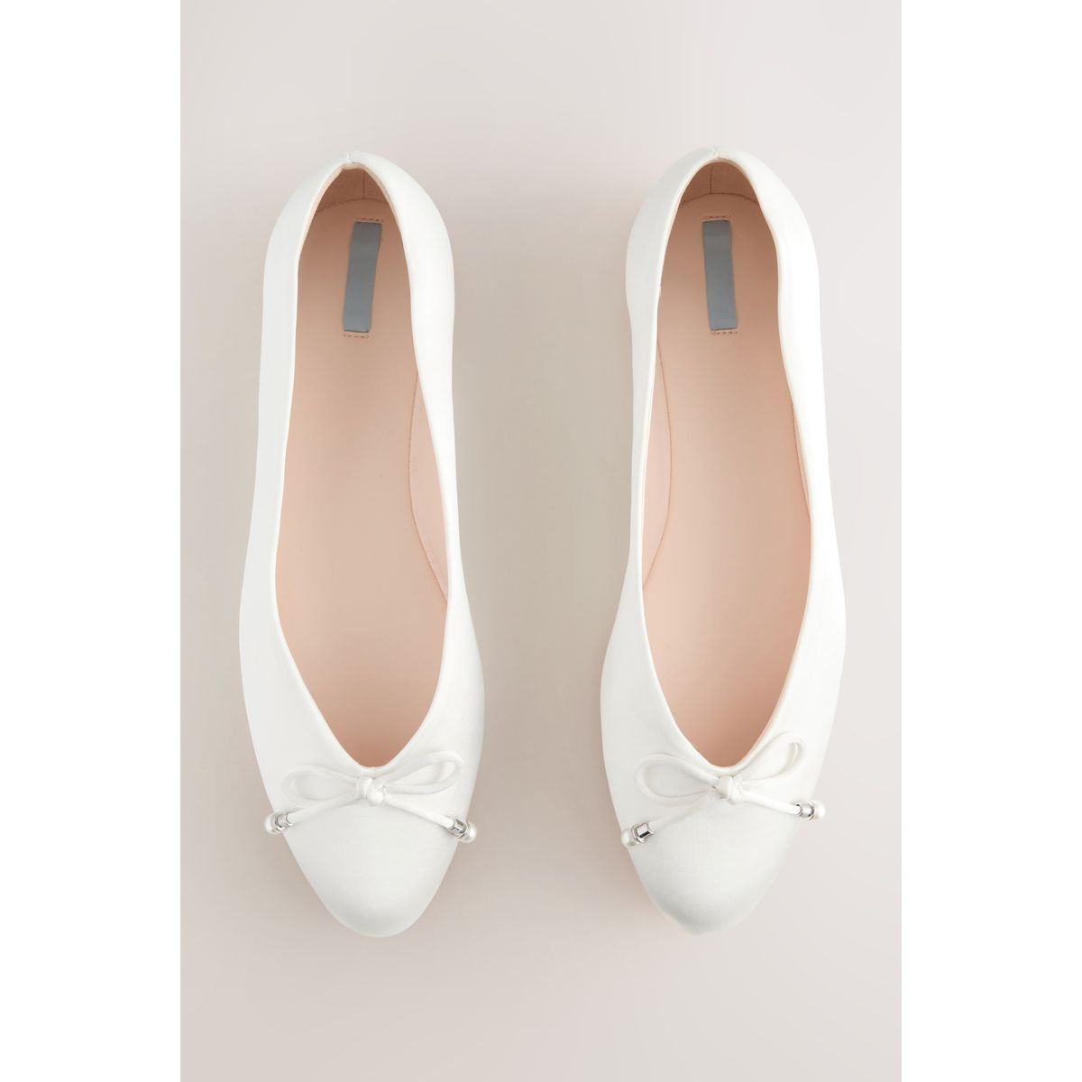 Ballerines de mariée avec nœud et bout rond ivoire, NEXT