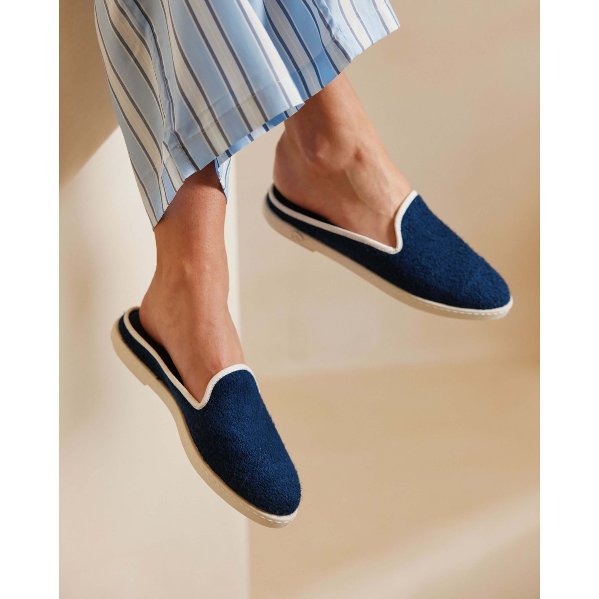 Mules d'été en éponge de bambou bleu marine, ANGARDE